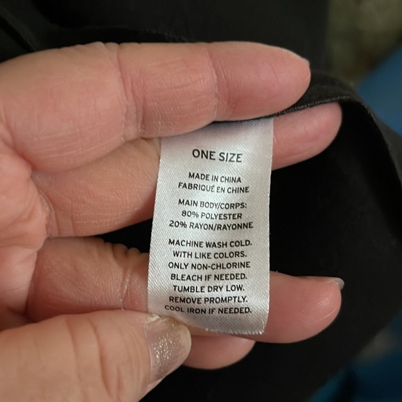 Halogen one size black soft long vest - Picture 4 of 5